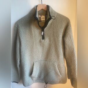 Victoria secret/PINK XS fleece half zip long sleeve.